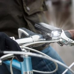 Lampes Vélo BLACKBURN DAYBLAZER 400 FRONT 22 Noir -Equipement vélo Soldes 9 101547 dayblazer 400 front blaec010018 03