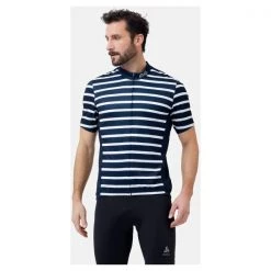 Maillots Vélo ODLO ESSENTIAL ODLO PRINT STAND-UP COLLAR S/S FZ DARK SAPPHIRE/WHITE 22 Blanc / Bleu 8 Maillots Vélo ODLO ESSENTIAL ODLO PRINT STAND-UP COLLAR S/S FZ DARK SAPPHIRE/WHITE 22 Blanc / Bleu -Equipement vélo Soldes 9 104550 essential print stand up collar s s fz dark sapphire white 411962 20835 03