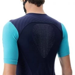 Maillots Vélo UYN MAN BIKING GARDA OW SHIRT PEACOT/BLUE RADIANCE 22 Bleu 13 Maillots Vélo UYN MAN BIKING GARDA OW SHIRT PEACOT/BLUE RADIANCE 22 Bleu -Equipement vélo Soldes 9 106138 man biking garda ow shirt peacot blue radiance o102290 k675 06
