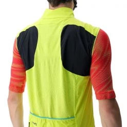 Vestes Vélo UYN MAN BIKING ULTRALIGHT WIND VEST SOFT YELLOW FLUO/BLACK 22 Jaune -Equipement vélo Soldes 9 106180 man biking ultralight wind vest soft yellow fluo black o102305 y235 06