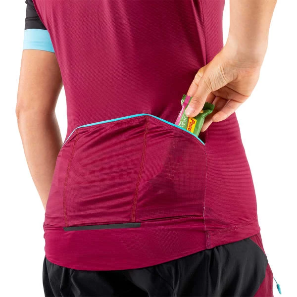 Maillots Vélo DYNAFIT RIDE LIGHT 1/2 ZIP SHIRT W BEET RED 22 Rose / Noir / Bleu 8 Maillots Vélo DYNAFIT RIDE LIGHT 1/2 ZIP SHIRT W BEET RED 22 Rose / Noir / Bleu – Image 6