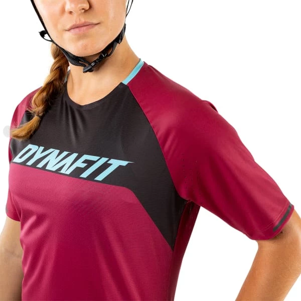 Maillots Vélo DYNAFIT RIDE SHIRT W BEET RED 22 Rose / Noir / Bleu 6 Maillots Vélo DYNAFIT RIDE SHIRT W BEET RED 22 Rose / Noir / Bleu – Image 4