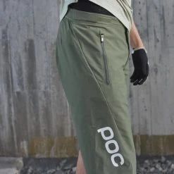 Shorts Vélo POC ESSENTIAL ENDURO SHORTS EPIDOTE GREEN 22 Vert -Equipement vélo Soldes 9 106758 essential enduro shorts epidote green 52835 1460 05