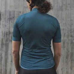 Maillots Vélo POC W'S ESSENTIAL ROAD LOGO JERSEY DIOPTASE BLUE 22 Vert 13 Maillots Vélo POC W'S ESSENTIAL ROAD LOGO JERSEY DIOPTASE BLUE 22 Vert -Equipement vélo Soldes 9 106771 w s essential road logo jersey dioptase blue 53300 1653 06