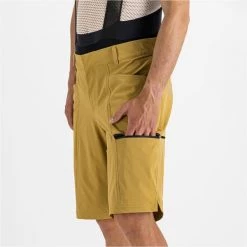 Shorts Vélo SPORTFUL GIARA OVERSHORT LIGHT LIQUORICE 22 Marron -Equipement vélo Soldes 9 107118 giara overshort pnt light liquorice 1122001 266 04