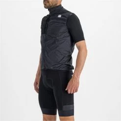 Vestes Vélo SPORTFUL SUPERGIARA LAYER VEST BLACK 23 Noir -Equipement vélo Soldes 9 107122 superg layer vest ss manch black 1122002 002 03
