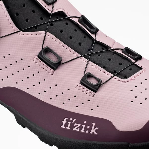 Chaussures Vtt FIZIK TERRA ATLAS PINK GRAPE 22 Rose / Violet / Noir 5 Chaussures Vtt FIZIK TERRA ATLAS PINK GRAPE 22 Rose / Violet / Noir – Image 3