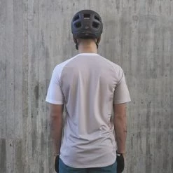 Maillots Vélo POC MTB PURE TEE LIGHT SANDSTONE BEIGE 22 Beige / Blanc -Equipement vélo Soldes 9 116580 52842 1814 06