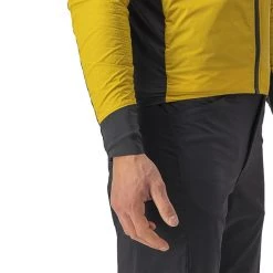 Vestes Vélo CASTELLI UNLIMITED PUFFY JKT GOLDENROD/DARK GRAY 23 Gris / Jaune 11 Vestes Vélo CASTELLI UNLIMITED PUFFY JKT GOLDENROD/DARK GRAY 23 Gris / Jaune -Equipement vélo Soldes 9 118745 unlimited puffy jkt goldenrod dark gray 4521507 755 05