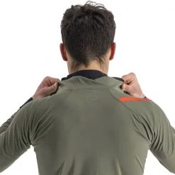 Vestes Vélo SPORTFUL FIANDRE PRO JKT BEETLE 23 Vert -Equipement vélo Soldes 9 118983 fiandre pro jkt beetle 1119500 305 03