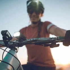 Lampes Vélo LEZYNE MACRO DRIVE 1300XXL FRONT 22 Noir -Equipement vélo Soldes 9 86490 new led macro drive 1300xl avant 1 led 4 v604 03