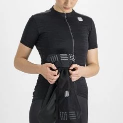 Vestes Vélo SPORTFUL GIARA LAYER W VEST BLACK 22 Noir -Equipement vélo Soldes 9 96636 giara layer w vest black 1120509 002 06