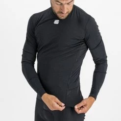 Maillots Vélo SPORTFUL SOTTOZERO BASELAYER TEE LS BLACK 23 Noir -Equipement vélo Soldes 9 96643 sottozero baselayer jrs ls black 1120562 002 04