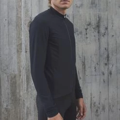 Vestes Vélo POC RADIANT JERSEY NAVY BLACK 22 Noir 11 Vestes Vélo POC RADIANT JERSEY NAVY BLACK 22 Noir -Equipement vélo Soldes 9 97636 radiant jersey navy black 52319 1531 04